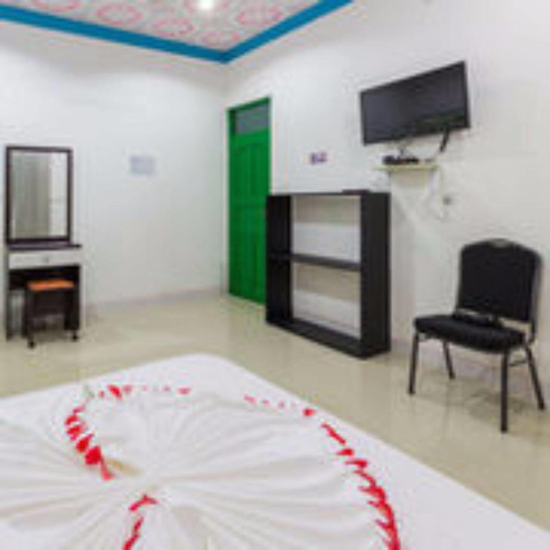 Feridhoo Inn Экстерьер фото